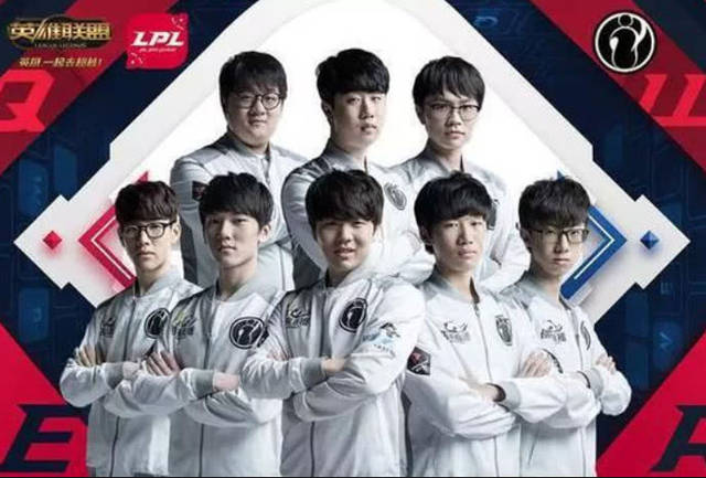 冠军教练是 冠军教练是